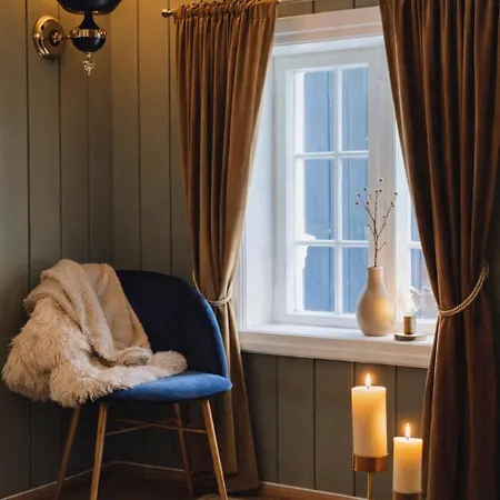 Smie Pa Sjarmerende Og Historisk Gard Casa vacanze *