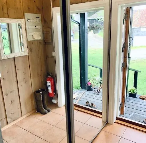 Feriehus Smie Pa Sjarmerende Og Historisk Gard