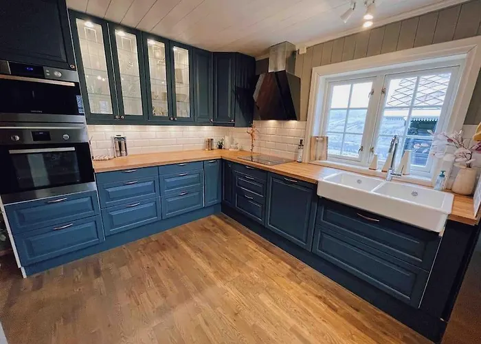 Feriehus Smie Pa Sjarmerende Og Historisk Gard