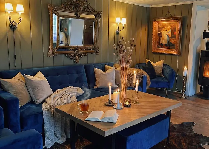 Feriehus Smie Pa Sjarmerende Og Historisk Gard *